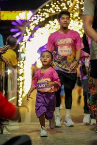 BIB: 1603, 18283
                            <button type="button" onclick="openModal(24741103)" class="btn btn-primary btn-sm float-right btn-popup" data-toggle="modal" data-target=".modal-high-quality">
                        <i class="fas fa-shopping-cart"></i> Add to Cart
                    </button>
                                            <button type="button" onclick="isThisMe(24741103, true)" class="btn btn-success btn-sm float-right btn-popup btn-isme hidden" data-toggle="tooltip" data-placement="bottom" title="นี่คือรูปของคุณใช่ไหม คลิกที่นี่เพื่อเอาเข้าอัลบั้ม">
                        <i class="fas fa-plus"></i> Add to album
                    </button>
                    <button type="button" onclick="isThisMe(24741103, false)" class="btn btn-warning btn-sm float-right btn-popup btn-isnotme hidden">
                        <i class="fas fa-ban"></i> Remove from album
                    </button>